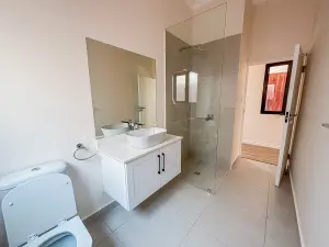 Townhouse/Cluster to Rent in Pomona