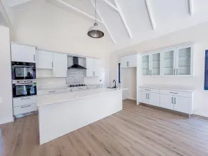 Townhouse/Cluster to Rent in Pomona