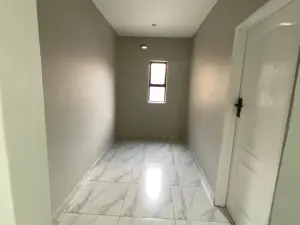 Flat/Apartment to Rent in Pomona