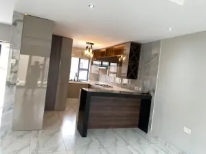 Flat/Apartment to Rent in Pomona