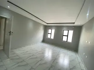 Flat/Apartment to Rent in Pomona