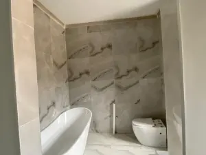 Flat/Apartment to Rent in Pomona