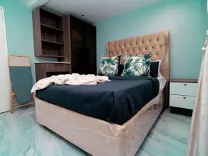 2 Bedroom Cottage/Garden Flat to Rent in Mount Pleasant