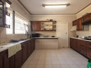 4 Bedroom House to Rent in Mount Pleasant