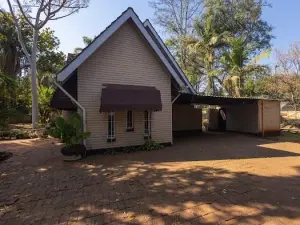 4 Bedroom House to Rent in Mount Pleasant