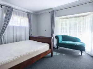 3 Bedroom House to Rent in Greendale