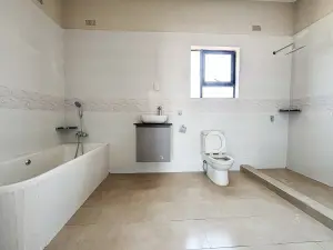 Townhouse/Cluster to Rent in Marlborough