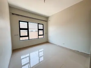 Townhouse/Cluster to Rent in Marlborough