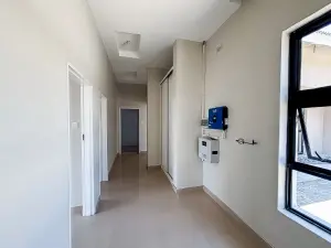 Townhouse/Cluster to Rent in Marlborough