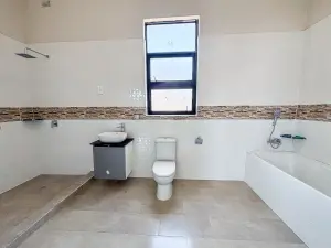 Townhouse/Cluster to Rent in Marlborough