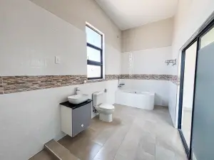 Townhouse/Cluster to Rent in Marlborough