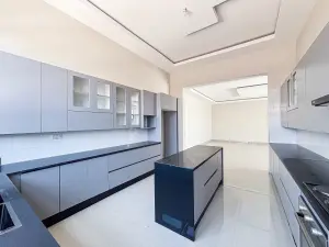 Townhouse/Cluster to Rent in Marlborough