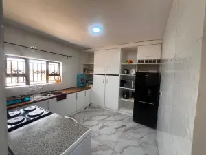 Flat/Apartment to Rent in Zimre Park