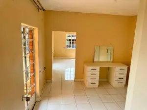 3 Bedroom House to Rent in Glen Forest