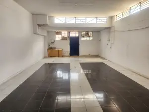 Retail/Shop to Rent in Newlands