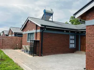 Townhouse/Cluster to Rent in Greendale North