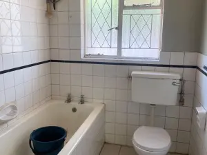 Flat/Apartment to Rent in Avondale