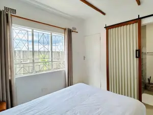 1 Bedroom Cottage/Garden Flat to Rent in Borrowdale West