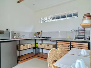 1 Bedroom Cottage/Garden Flat to Rent in Borrowdale West