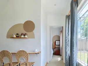 1 Bedroom Cottage/Garden Flat to Rent in Borrowdale West