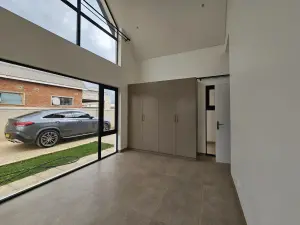 Townhouse/Cluster to Rent in Borrowdale West