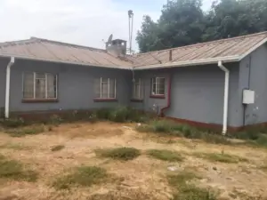 3 Bedroom House to Rent in Highfield