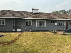 5 Bedroom House to Rent in Belvedere