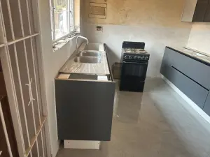 5 Bedroom House to Rent in Belvedere