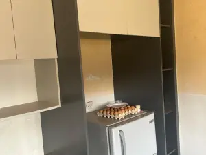 5 Bedroom House to Rent in Belvedere