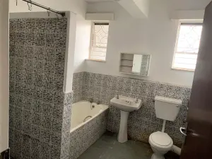 Flat/Apartment to Rent in Avenues