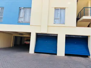 Flat/Apartment to Rent in Avenues