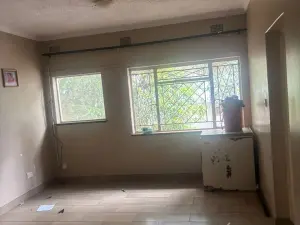 Flat/Apartment to Rent in Avondale West
