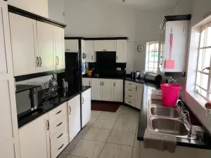 Townhouse/Cluster to Rent in Borrowdale