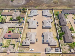 Townhouse/Cluster for Sale