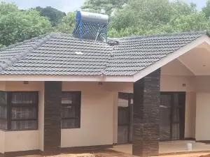 2 Bedroom Cottage/Garden Flat to Rent in Glen Lorne