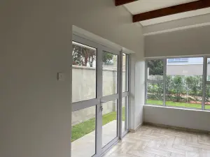 Townhouse/Cluster to Rent in Emerald Hill