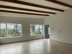 Townhouse/Cluster to Rent in Emerald Hill