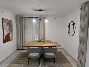 4 Bedroom House to Rent in Greendale