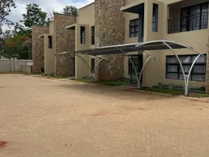 Townhouse/Cluster to Rent in Mount Pleasant