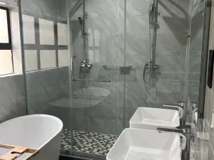 Townhouse/Cluster to Rent in Mount Pleasant