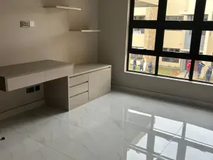 Townhouse/Cluster to Rent in Mount Pleasant