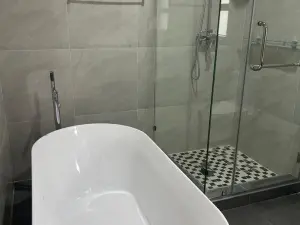 Townhouse/Cluster to Rent in Mount Pleasant