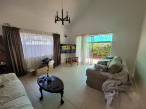 3 Bedroom Cottage/Garden Flat to Rent in Greendale