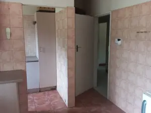 3 Bedroom House to Rent in Alexandra Park