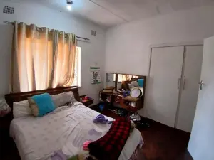 4 Bedroom House to Rent in Kamfinsa