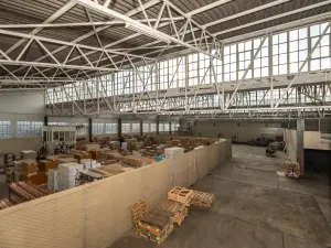 Warehouse/Industrial to Rent in Msasa