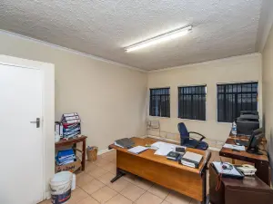 Warehouse/Industrial to Rent in Msasa