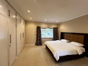 Flat/Apartment to Rent in Avenues