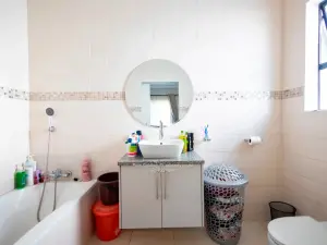 Townhouse/Cluster to Rent in Greendale