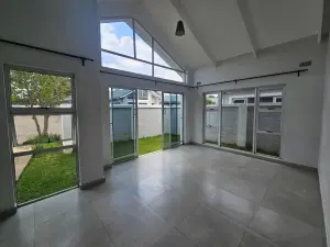 3 Bedroom House to Rent in Greendale